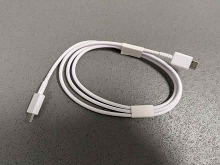 Photo of free USB-C to USB-C Cable (Sharrow S2) #1