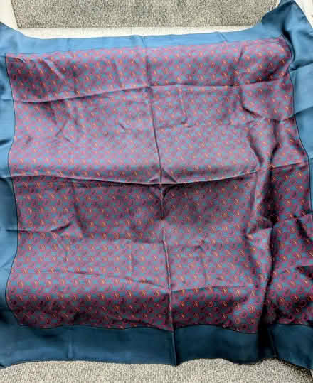 Photo of free Pure Silk Paisley Scarf (Beulah Hill SE19) #1