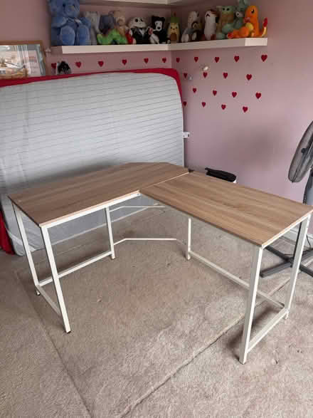Photo of free Corner desk (Borrowash) #1