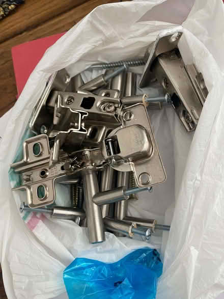 Photo of free cupboard hinges, screws (Balham SW17) #1