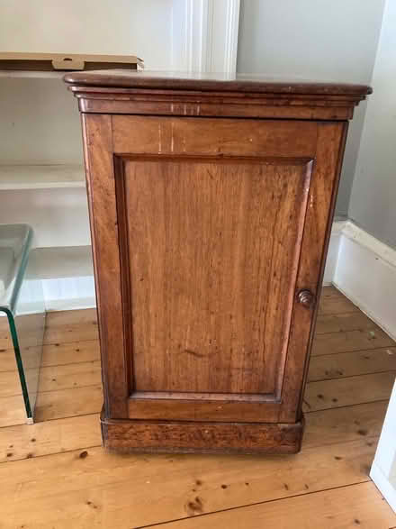 Photo of free cabinet (Law DD3) #1