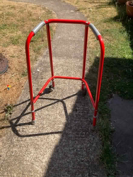 Photo of free Zimmerman frame (Shaw RG14) #1