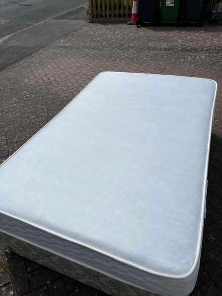 Photo of free 4ft small double bed base, mattress and headboard (Kenilworth CV8) #3