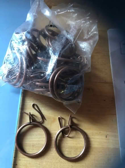 Photo of free Bag of curtain rings (Gracemount EH17) #1