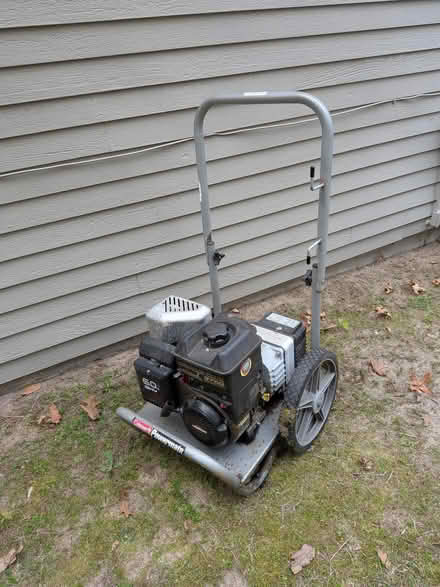 Photo of free portable generator (South Chelmsford) #1
