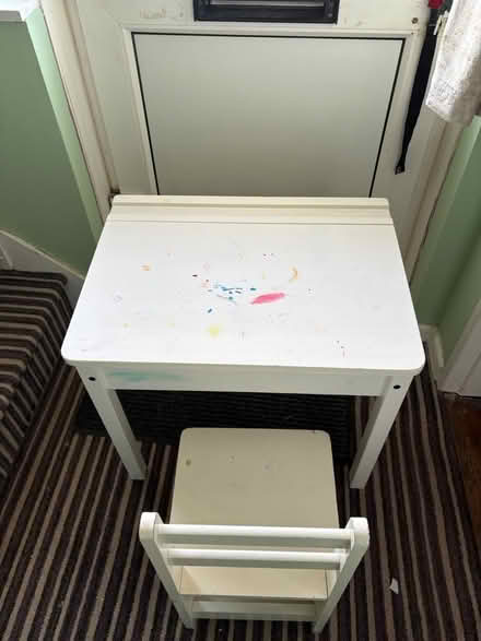 Photo of free Child’s desk & chair (Gosport PO13) #1