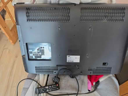 Photo of free Samsung TV (Broadstairs CT10) #3