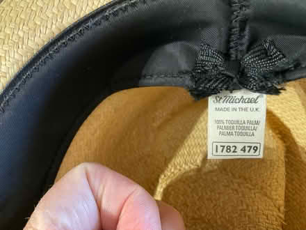 Photo of free Men’s hat (Worlds End Burgess Hill RH15 0) #4