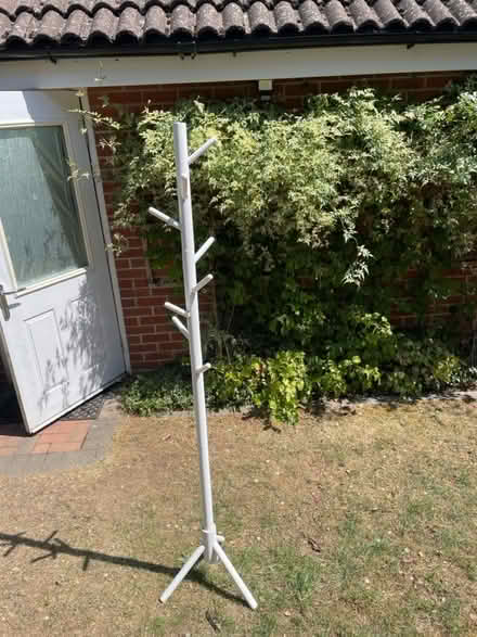 Photo of free White wooden coat stand (Chineham Basingstoke RG24) #2