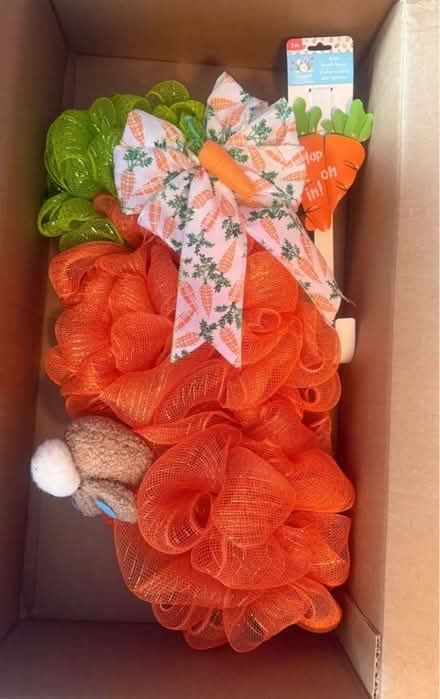 Photo of free Wreath - Easter/Carrot (Lower east side) #1