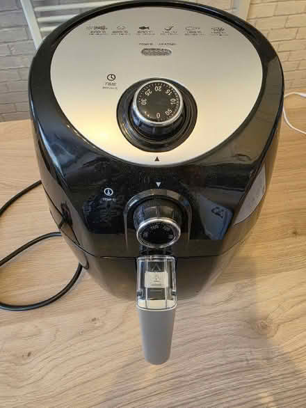 Photo of free Air fryer (Malvern Link WR14) #1