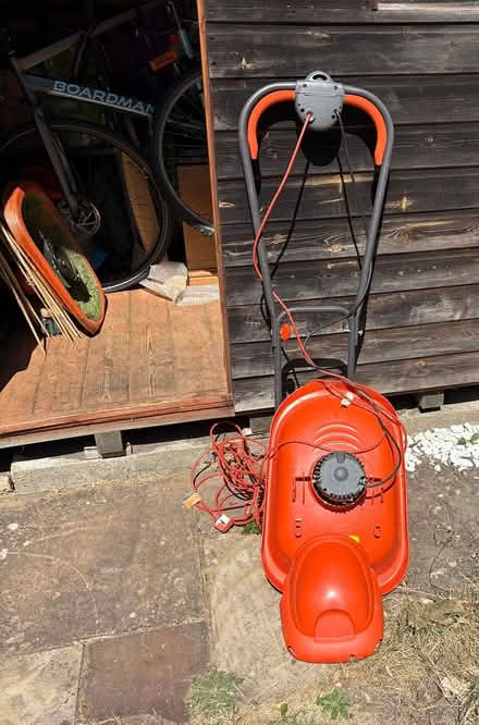 Photo of free Fly Mow lawnmower (Wimbledon) #1