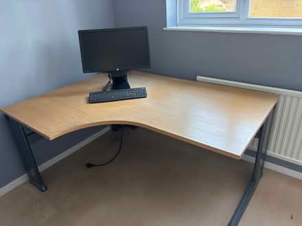 Photo of free Large corner desk (desk only) (AL4 Wheathampstead) #1