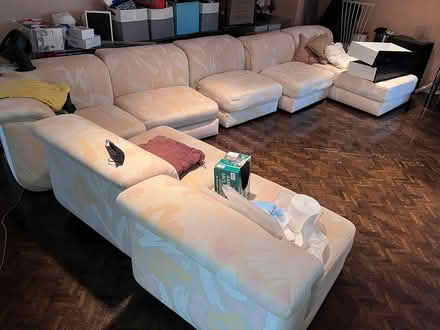 Photo of free Seven-piece Classic coach (280 Simcoe St., Toronto) #2