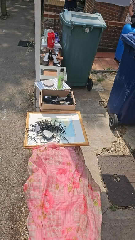 Photo of free MOVING OUT* clothes, bric, etc (50 Oatlands Road, OX2) #1
