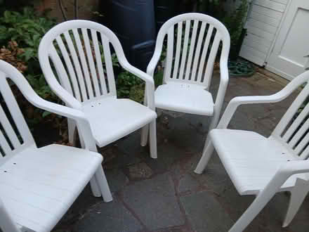 Photo of free Plastic Garden Chairs (Chelsfield BR6) #1