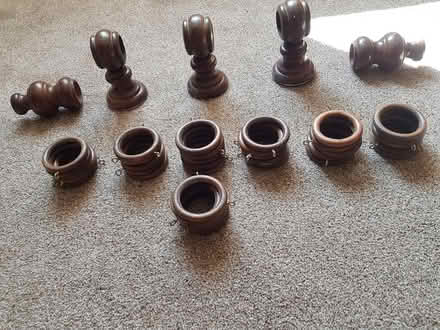 Photo of free curtain pole attachments and rings (Colyton EX24) #1