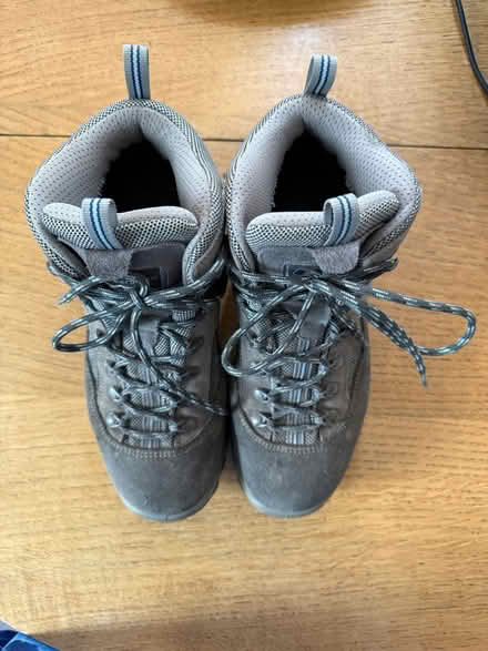 Photo of free Ladies Walking Boots (Jordanthorpe S8) #3