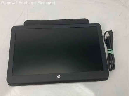 Photo of 14-inch portable monitor (Little Canada, Minnesota) #1