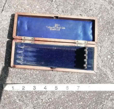 Photo of free Small old wooden box (Brookvale RG21) #2