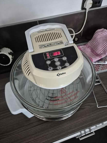 Photo of free Halogen cooker (Winyates Green B98) #1