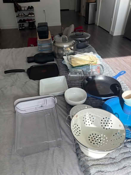 Photo of free Assorted cabinetry items (Downtown) #4