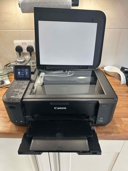 Photo of free Canon MG4200 PIXMA colour inkjet printer (Ware SG12) #2