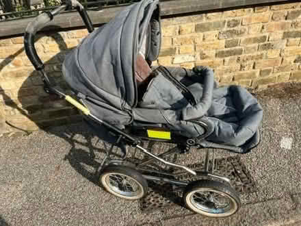 Photo of free Pram/pushchair - Emmaljunga Edge Duo Combi, chrome chassis (Richmond TW1) #1
