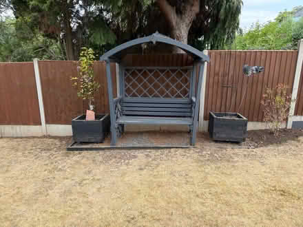 Photo of free Garden Seat (Leicester LE2 Aylestone) #2
