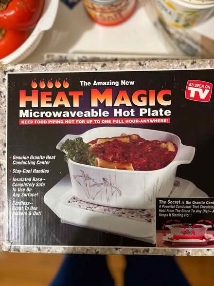 Photo of free Microwaveable hot plate (Greenlane) #1