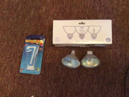 Photo of free Light bulbs lumen 2. Plus 7 candle (Storrington RH20) #1