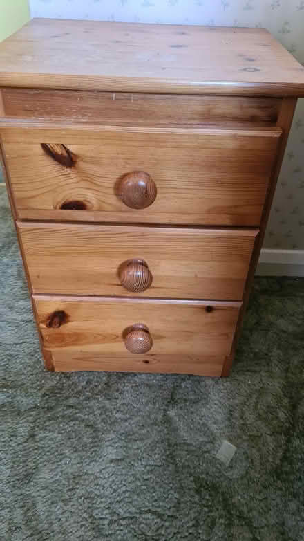 Photo of free bedside units (new milton) #1