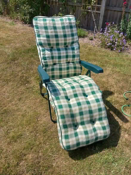 Photo of free Sun lounger (CH5) #2