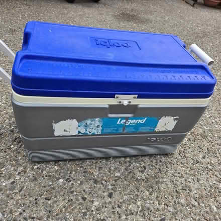 Photo of free Ice Chest (94041) #1