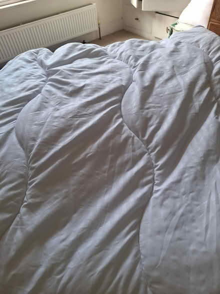 Photo of free King size duvet M&S 9 tog (Nether Edge Sheffield S7) #4