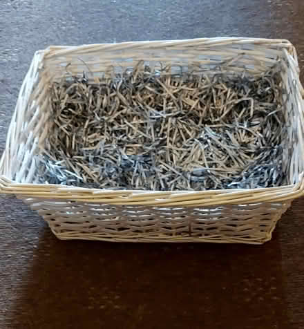 Photo of free Gift basket with shredded silver straw like material (Rhosllanerchrugog LL14) #1