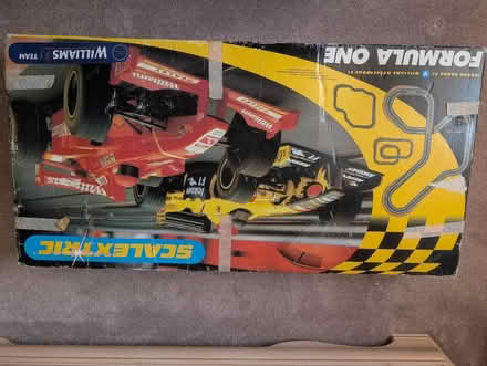 Photo of free formula 1scaletrix with 2 cars (Wickford SS11) #4