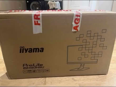 Photo of free Iiyama monitor 24 inch (Brixton SW9) #3