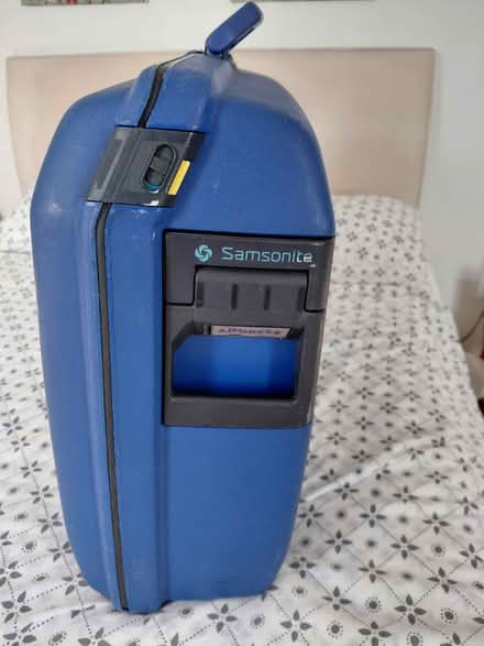Photo of free Medium samsonite suitcase (Po16) #2