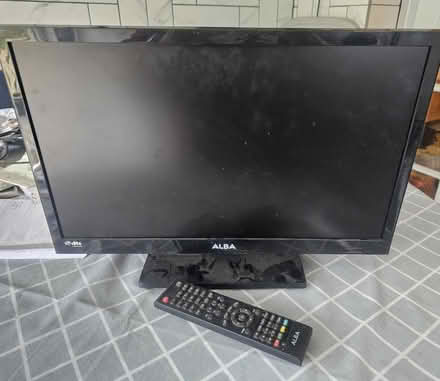 Photo of free alba 19" tv/dvd (Croydon, Shirley CR0) #1