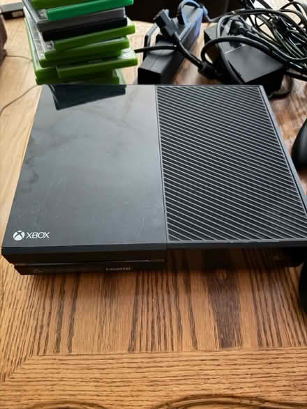 Photo of free XBox 1, controllers and games (Chico) #1