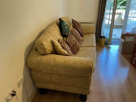 Photo of free Two seater sofa in good condition (SG5 1QW) #3
