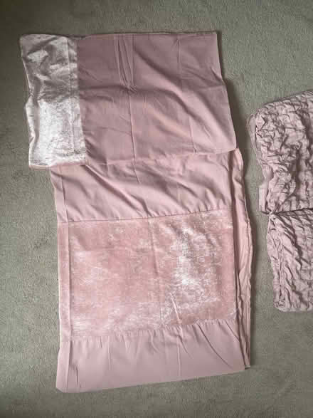 Photo of free Two pink single bedding sets (Bowerham LA1) #2