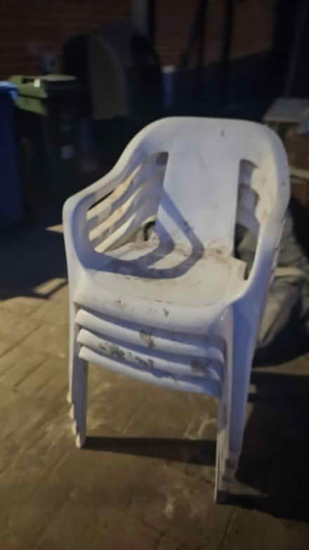 Photo of free 4 x white plastic chairs (Woodheys M33) #1