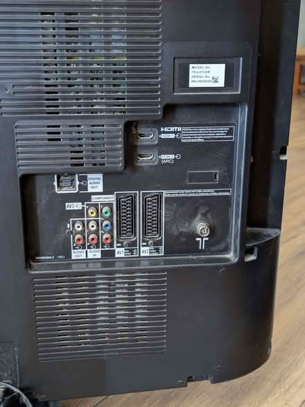 Photo of free Panasonic LCD 37in TV old working (Cheylesmore CV3) #2