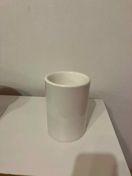 Photo of free Ceramic Toilet Brush Holder (Bilton HG1) #1