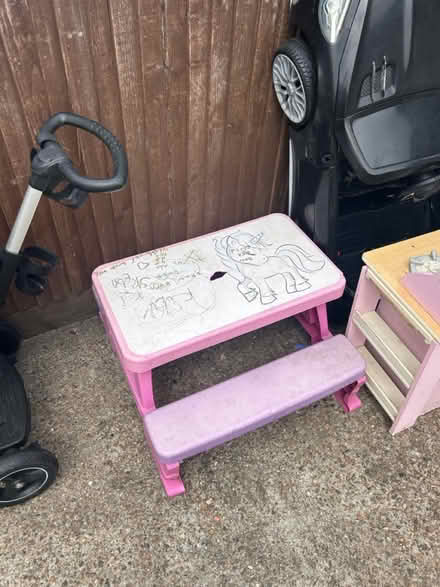 Photo of free Kids picnic table for garden (Eltham SE9) #1