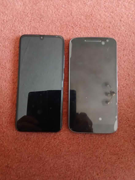 Photo of free Motorola Phones - Spares or Repair (B90 shirley) #1