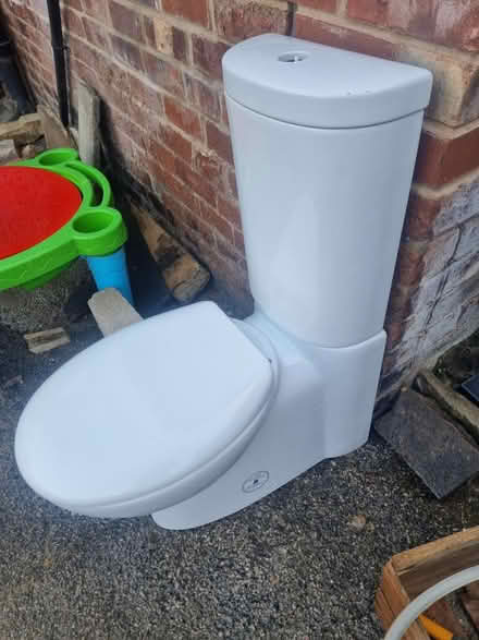Photo of free Toilet (Hillsborough S6) #3