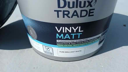 Photo of free Brilliant White Vinyl Matt Emulsion Paint (Kendal LA9) #2
